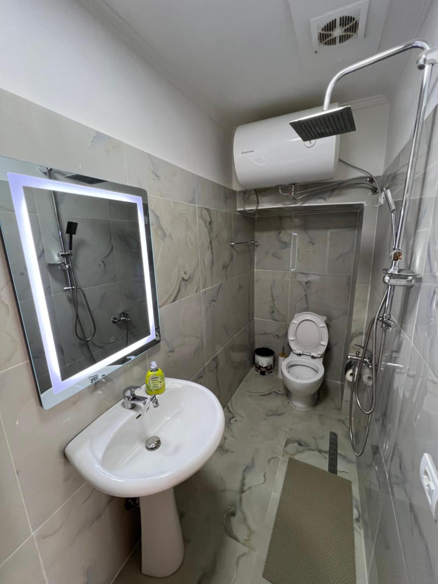Garden Villa Guni กรูเยอ ภายนอก รูปภาพ